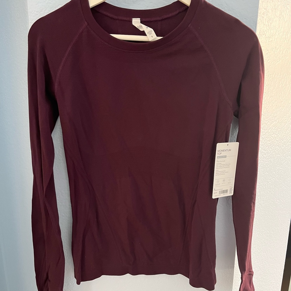 Athleta Momentum Long Sleeve Top